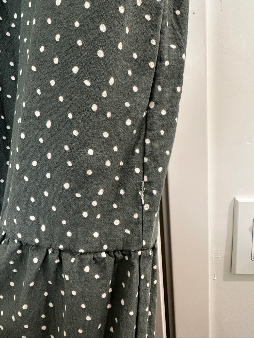 Tradlands Green Polka Dot Tiered Midi Dress - Picture 6 of 7